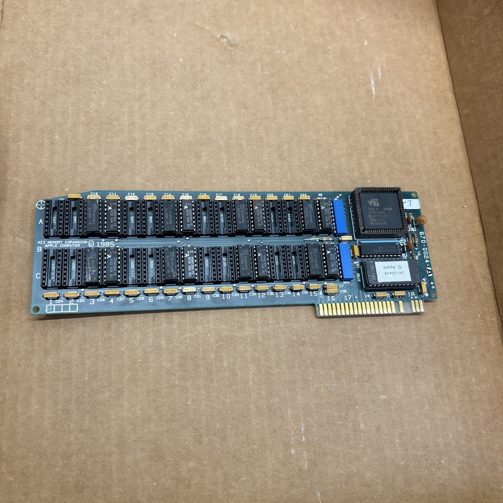 Apple IIe Memory Expansion Card Board 670-0024-A Vintage “slinky” 512k Tested