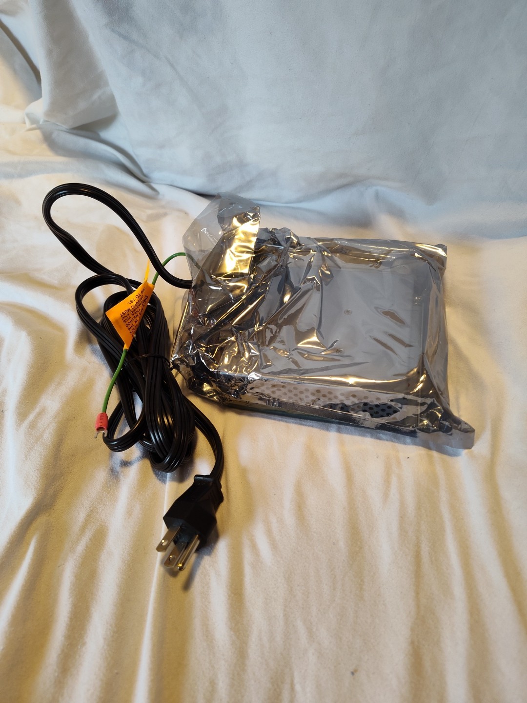 WESTELL HYPEREDGE MPS2550 MODULAR POWER SUPPLY INPUT 117VAC OUTPUT 48VDC 2.5A