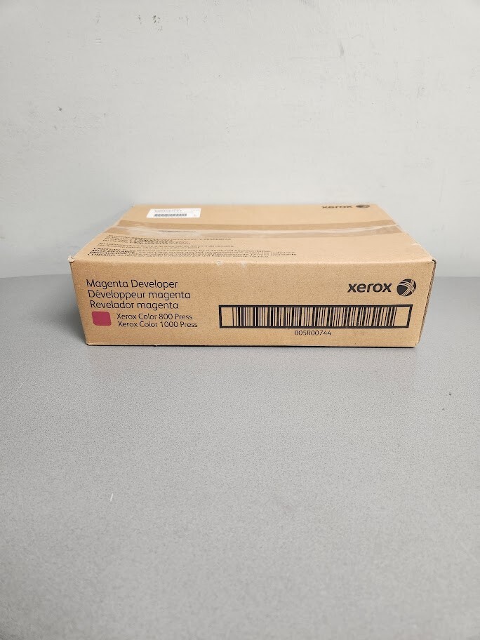 Xerox 005R00744 Magenta Developer Xerox 1000 Digital Color Press