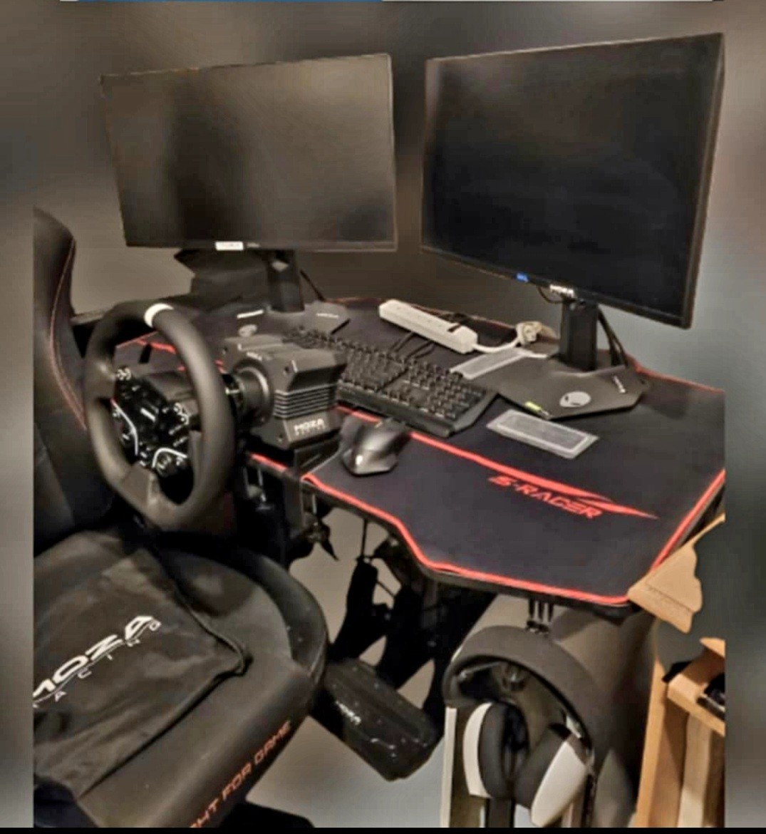 alienware gaming system with chair and table
