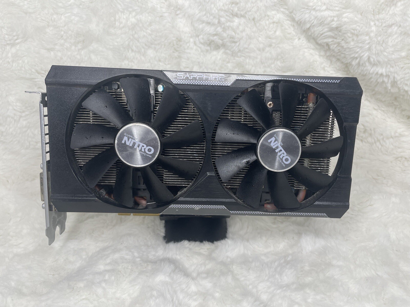 1-Sapphire Nitro R9 380 4G GDD5  PCI Express 3.0 x16 Graphics Card 1 PCs