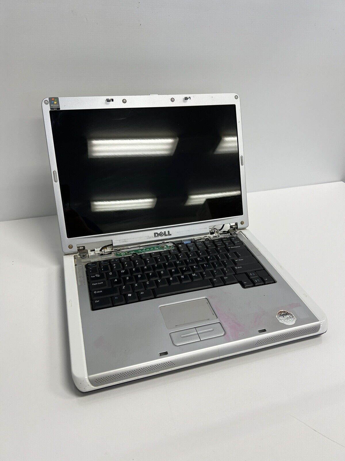 DELL INSPIRON 6000 LAPTOP - NOT TESTED FOR SPARES OR REPAIRS