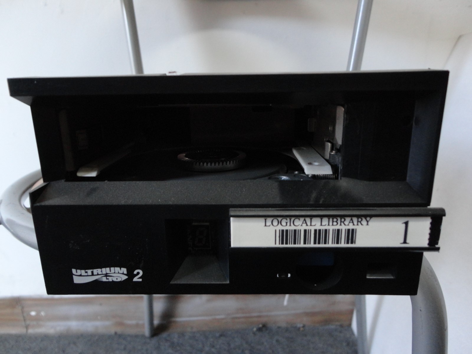 IBM LTO2 200/400GB 2Gb FC W/Tray for 3584 Lib 18P6511 18P6821 19P5427 3584-1476 
