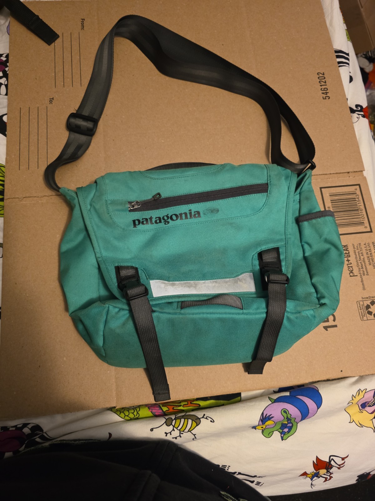 PATAGONIA Messenger Laptop Bag Reflective Crossbody Green See Pics