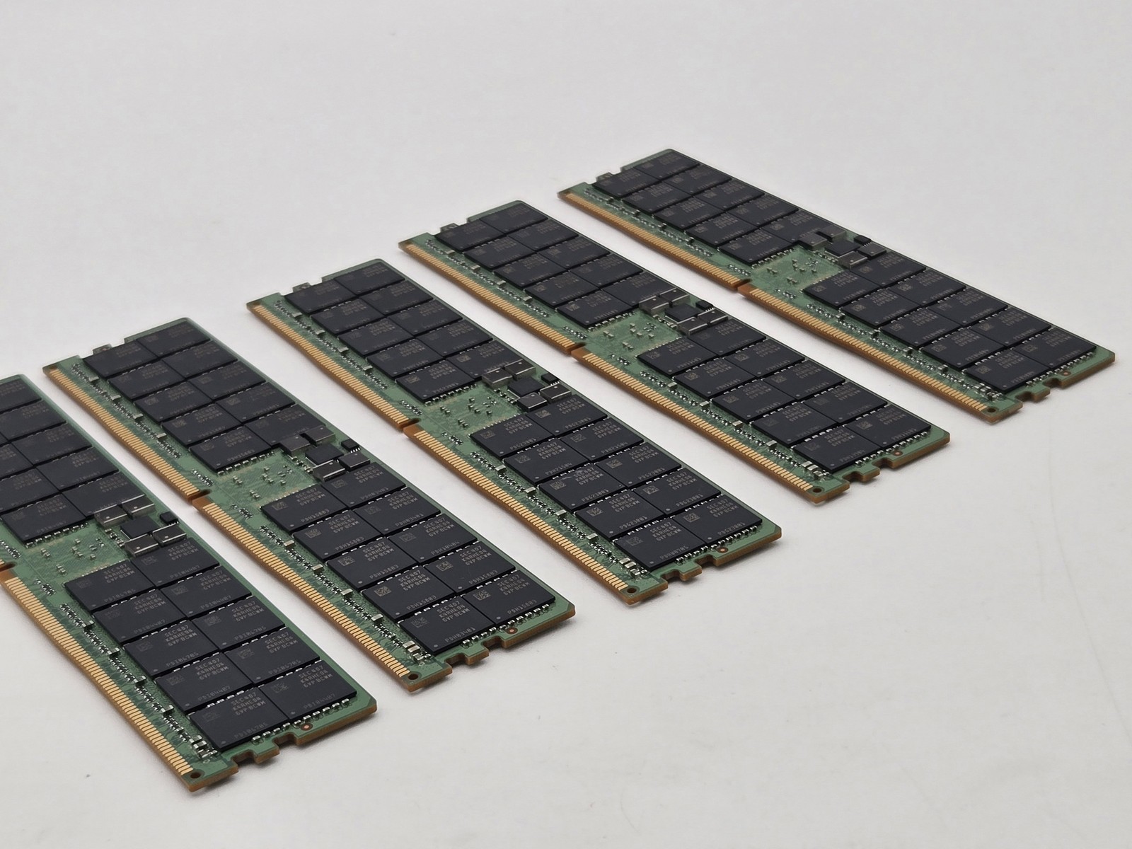 SK Hynix 96G 2RX4 DDR5 PC5 4800B RDIMM REG RECC Server Memory 96g