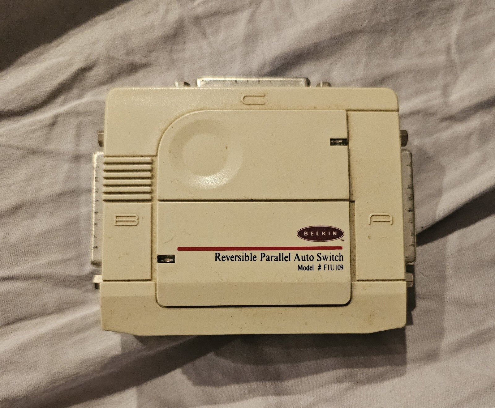 Belkin Reversible Parallel Auto Switch Model F1U109 