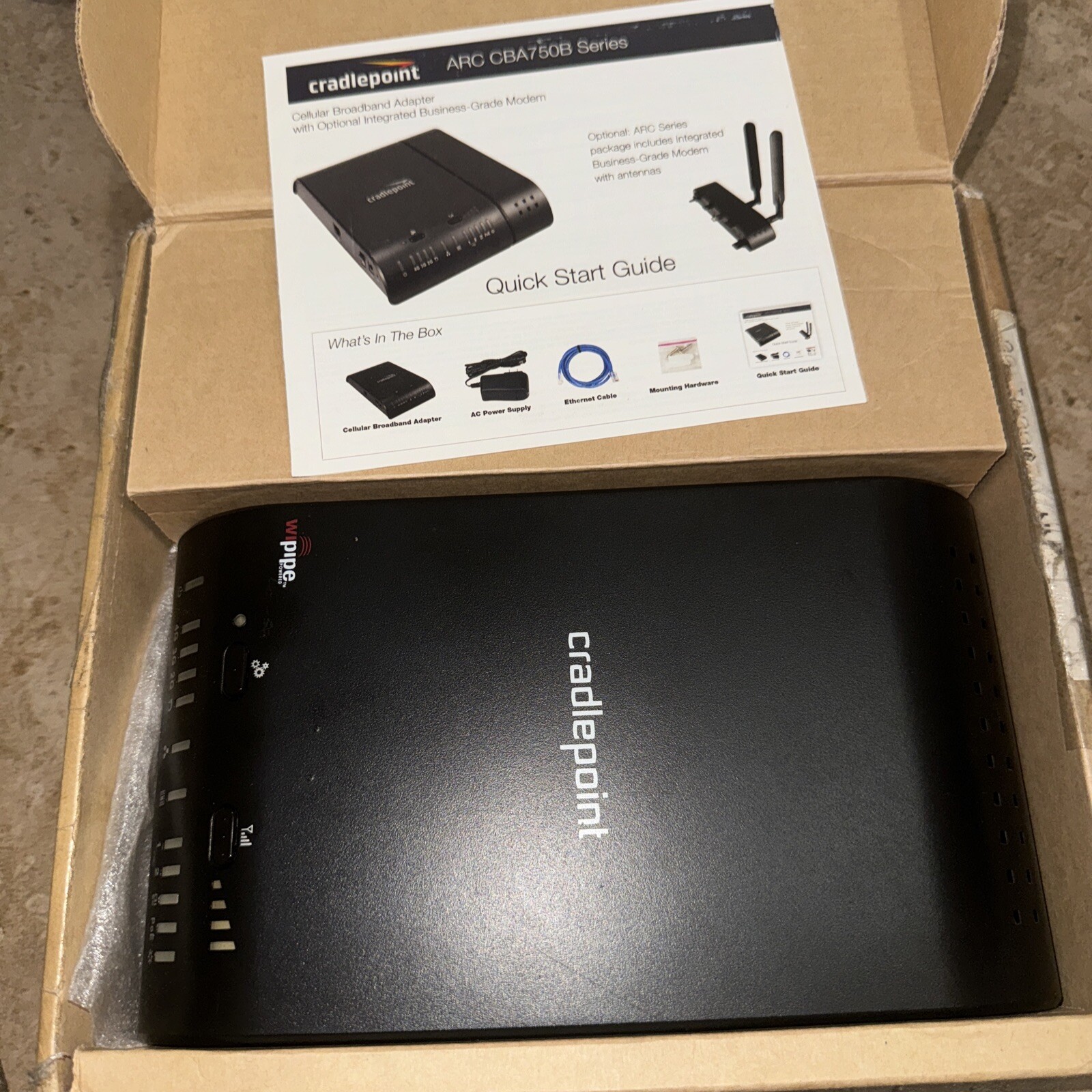 Cradlepoint CBA750B Mobile Broadband Wireless Router No Antennas