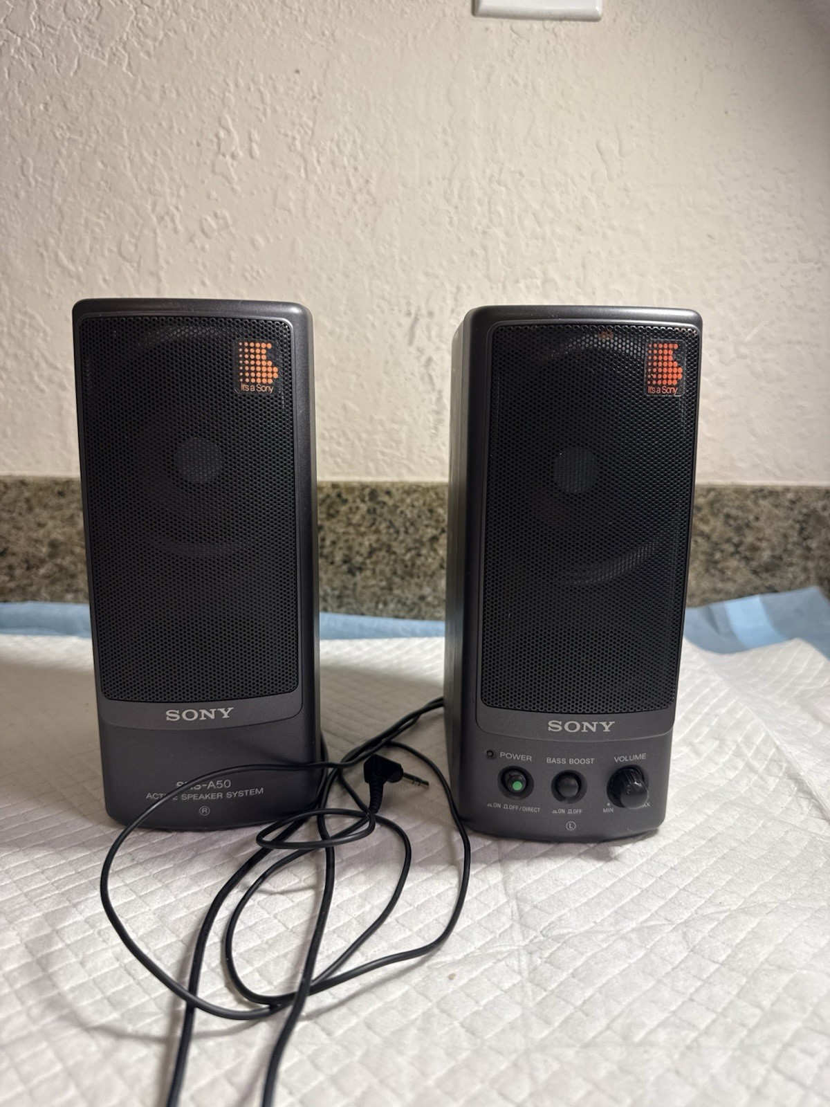 Sony SRS-A50 Classic Compact Multimedia Active Speakers for PC/Computer Vintage