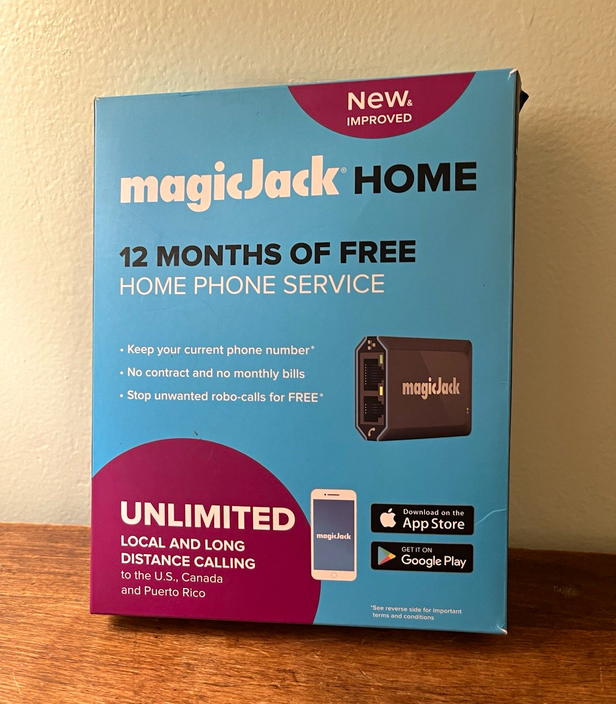 magicJack HOME VoIP Home Phone Adapter Kit USB 1-Line Black w/ Power & Cables