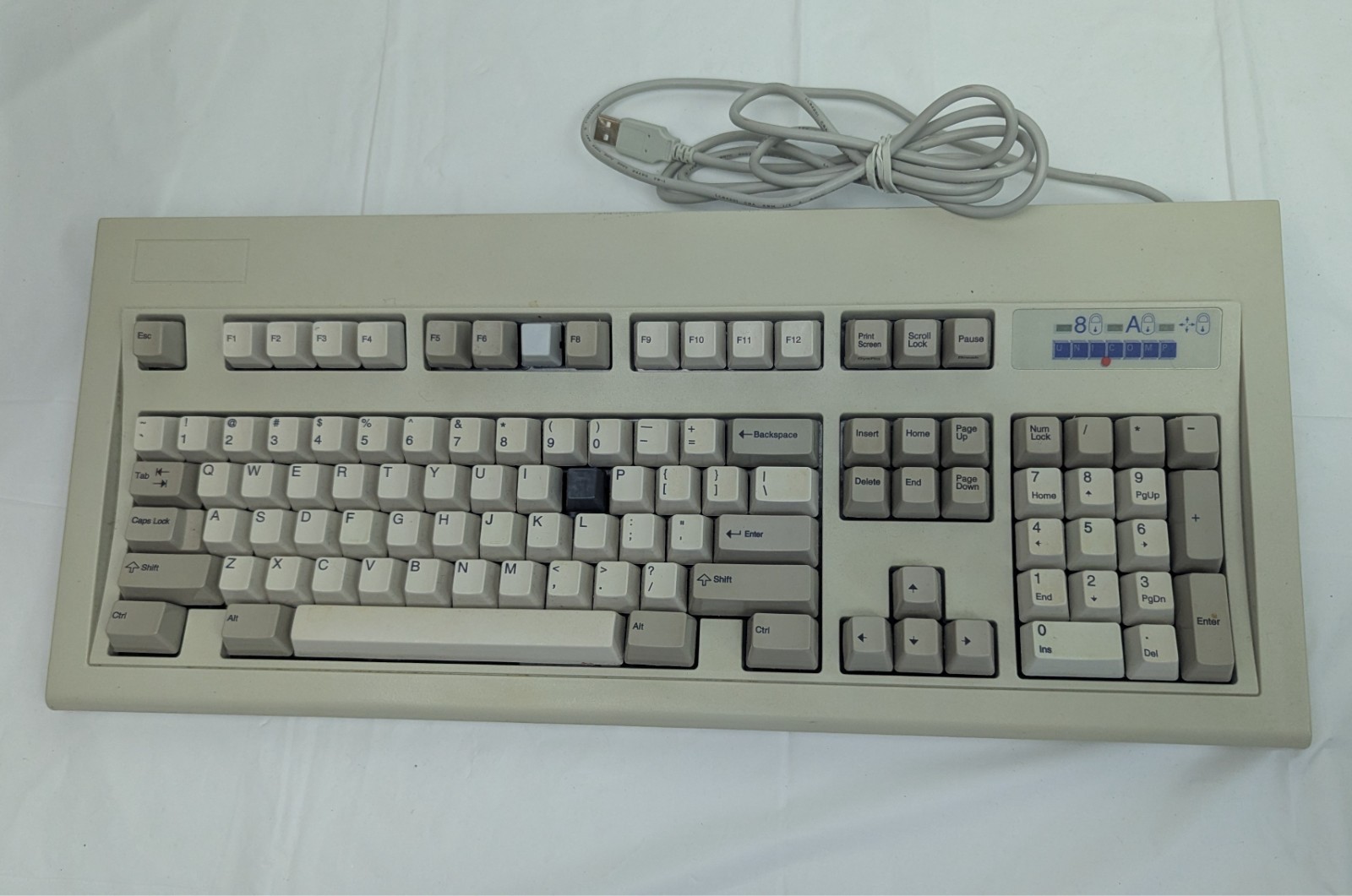 UNICOM USA Original IBM Style Keyboard Beige USB UNI041A