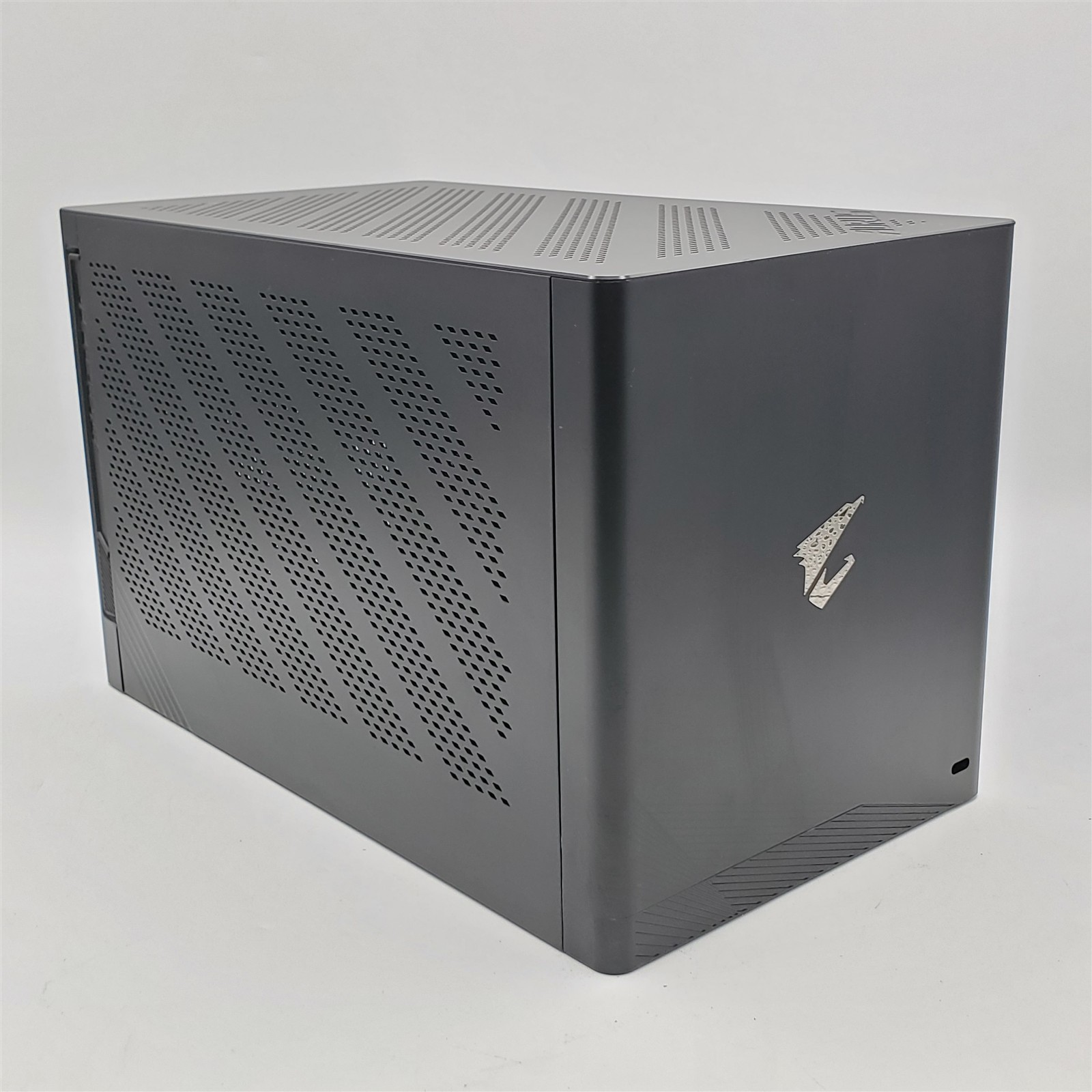 CASE for GIGABYTE AORUS RTX 3090 AI Box GV-N3090IXEB-32GD