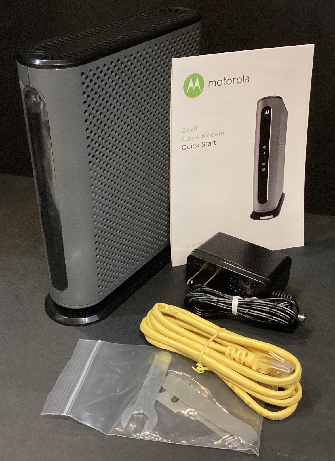 Motorola 24x8 DOCSIS 3.0 Cable Modem - Model MB7621 - REFURBISHED