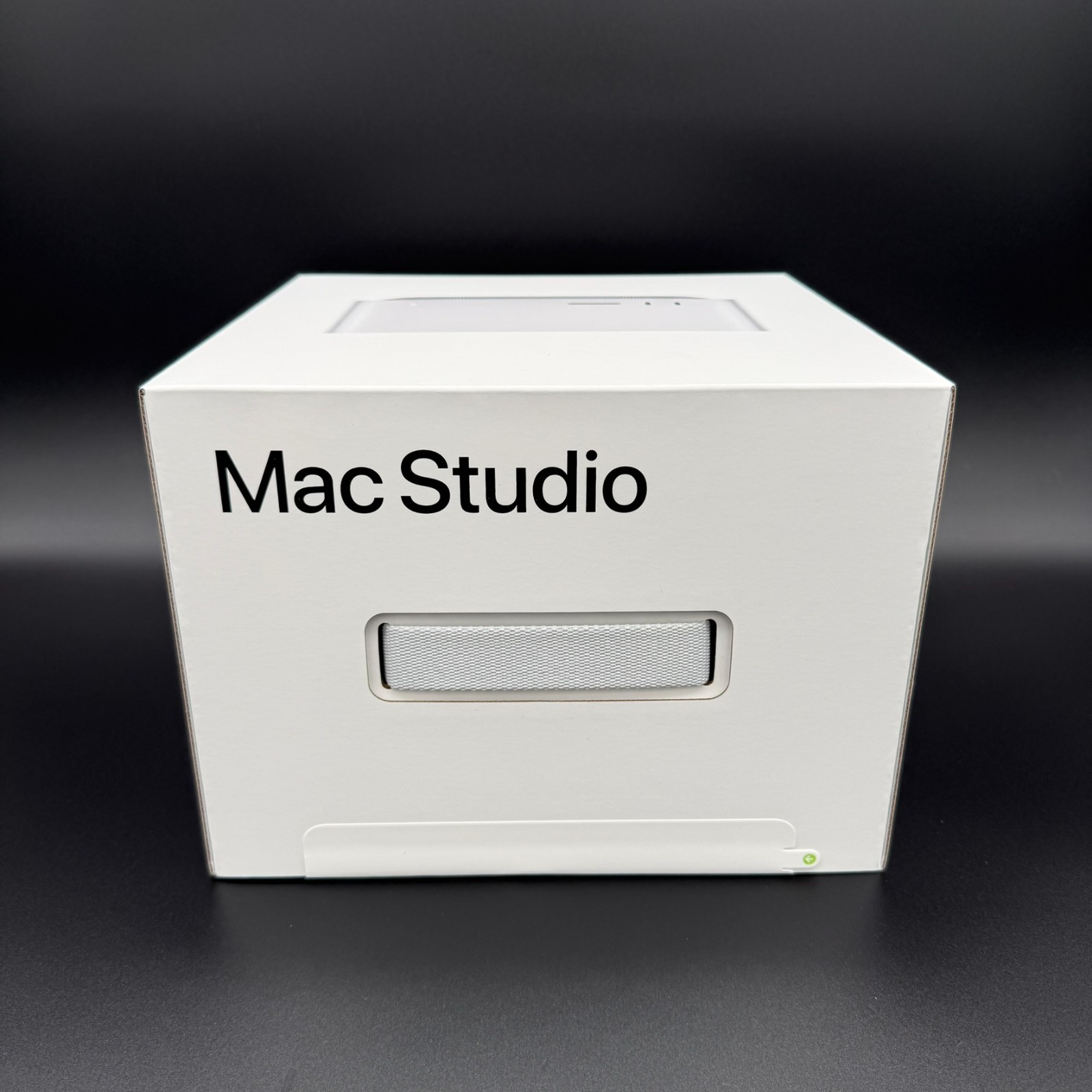 Apple Mac Studio M5 Ultra 30c-CPU 64c-GPU 96GB-RAM 1-TB SSD MHL74LL/A