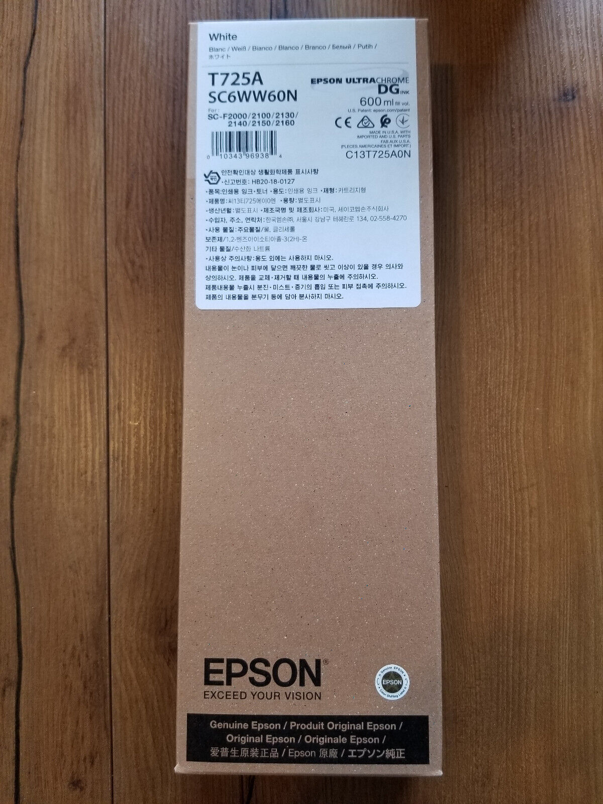 GENUINE Epson DG White Ink 600ml For F2100 & F2000 (T725A)