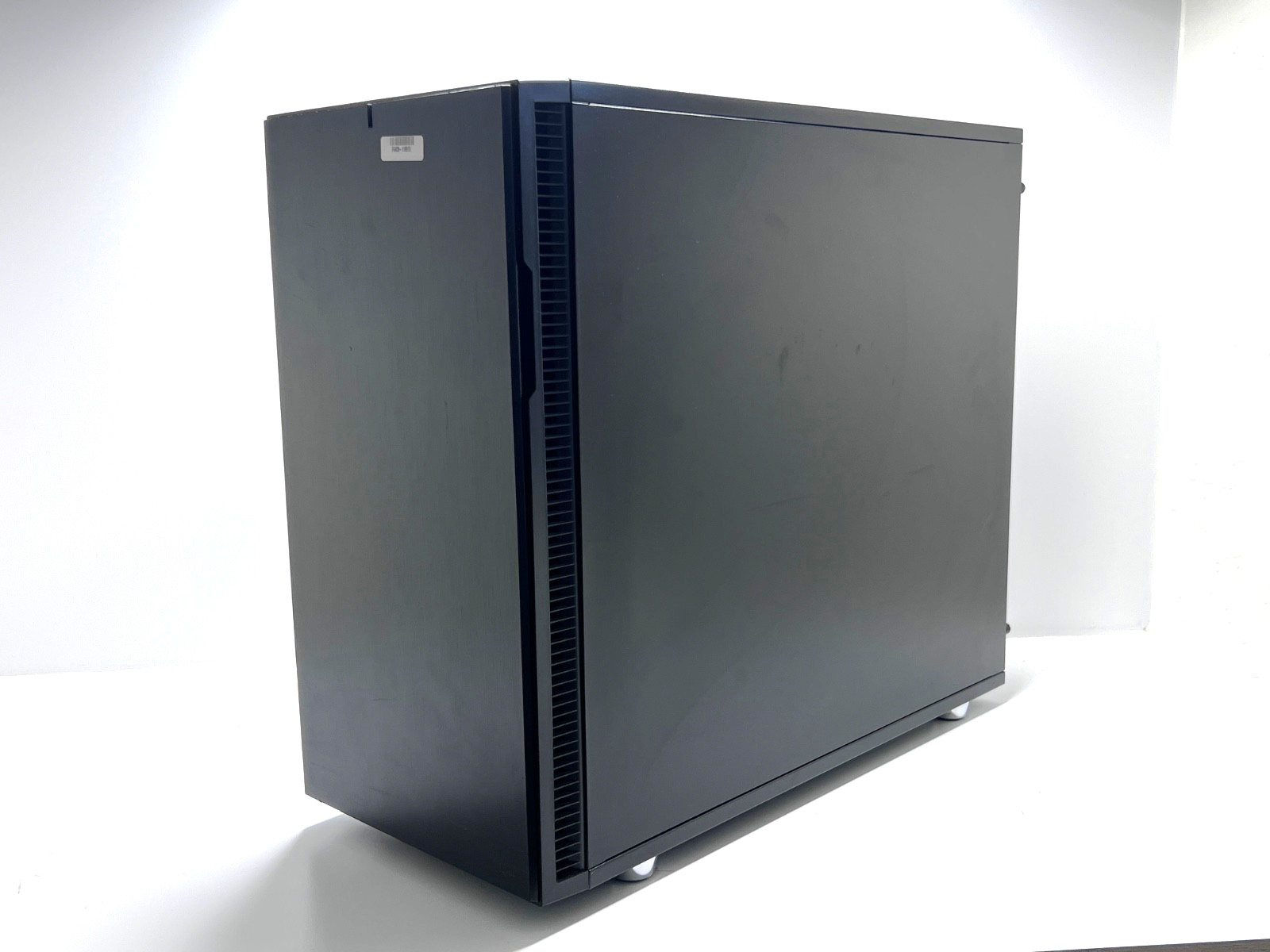 Custom PC | i7-8700K | Quadro P2000 | 16GB  RAM | 256GB NVMe | LINUX | NO WIFI