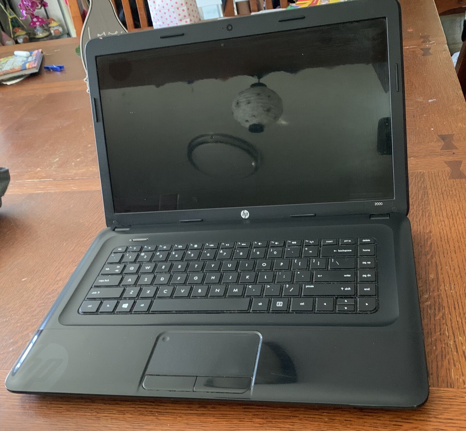 HP 2000-2b44DX Notebook PC-NO HARD DRIVE