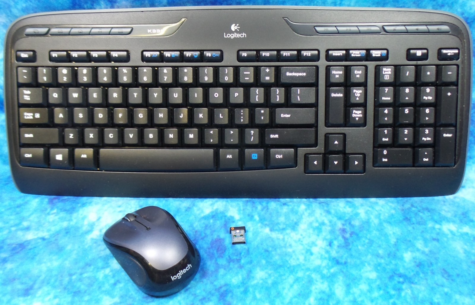 Logitech K330 Wireless Keyboard & M325 Mouse Combo w/ Unifying USB 2.4ghz Dongle