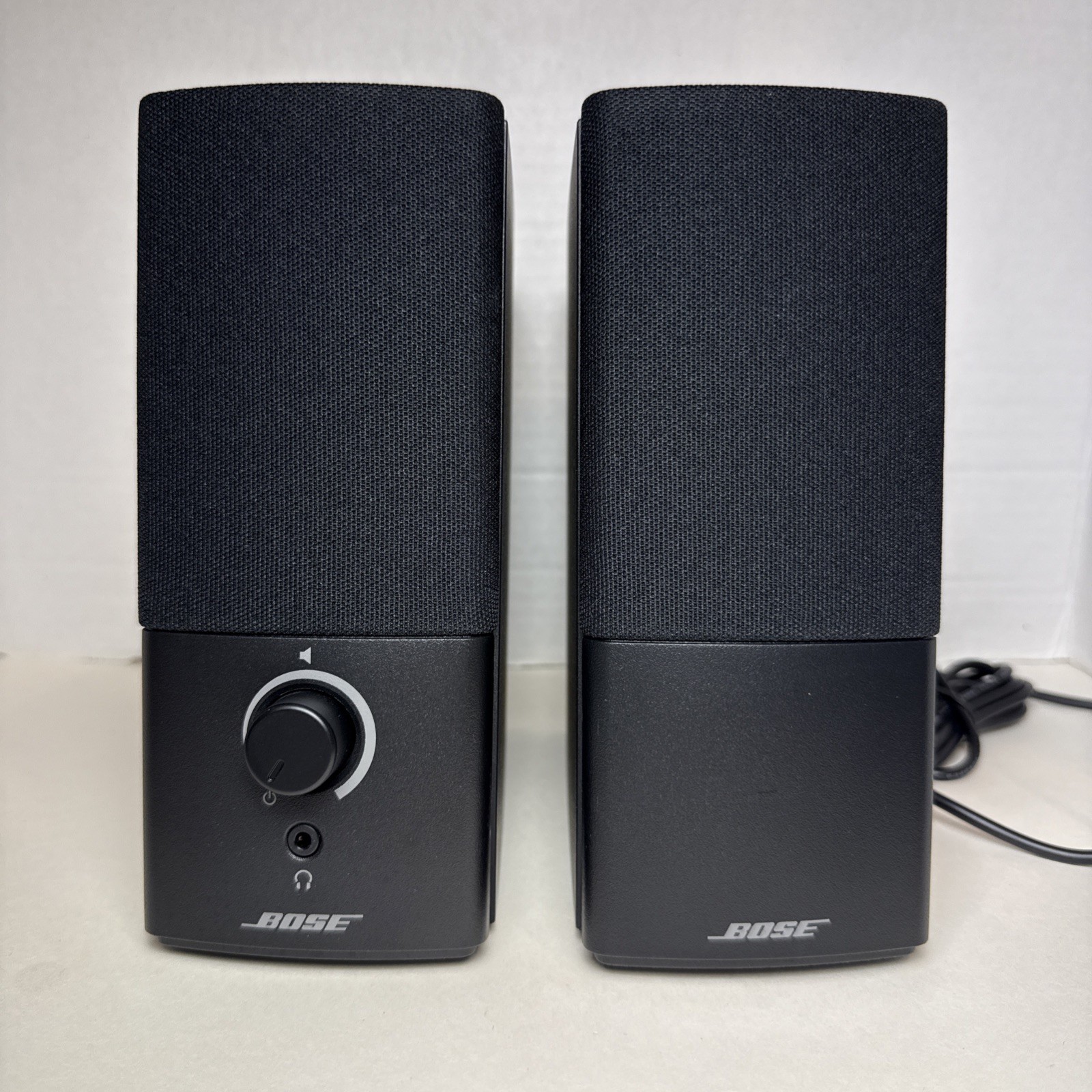 Bose Companion 2 Series III Multimedia Wired PC Speakers Black (No Power Cord)