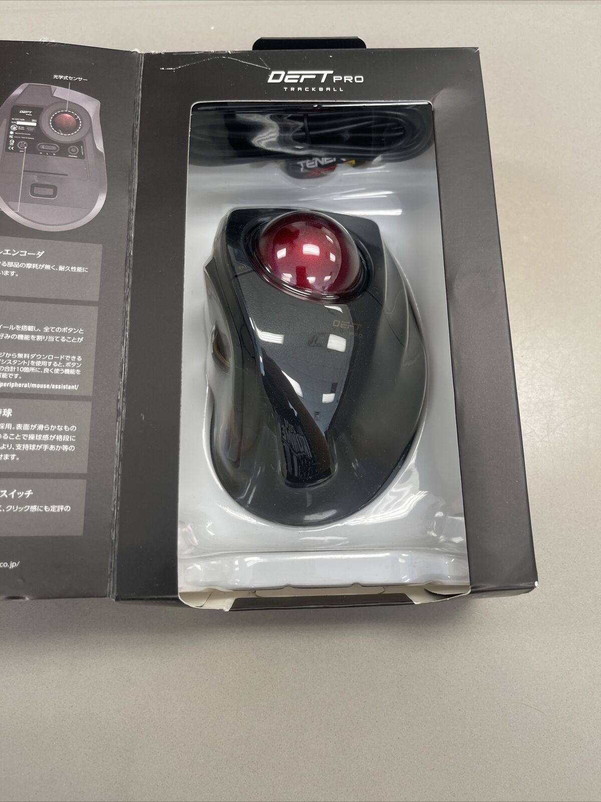 ELECOM DEFT PRO Trackball Mouse, Wired, Wireless, Bluetooth 3 Types Connection