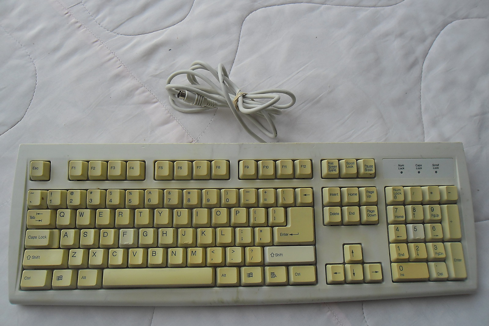 Vintage Chicony KB-2971 Keyboard Ps/2
