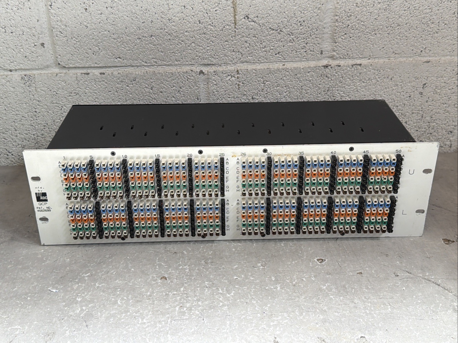 ADC 4-26011-1400 Rackmount Telecom Module Unit
