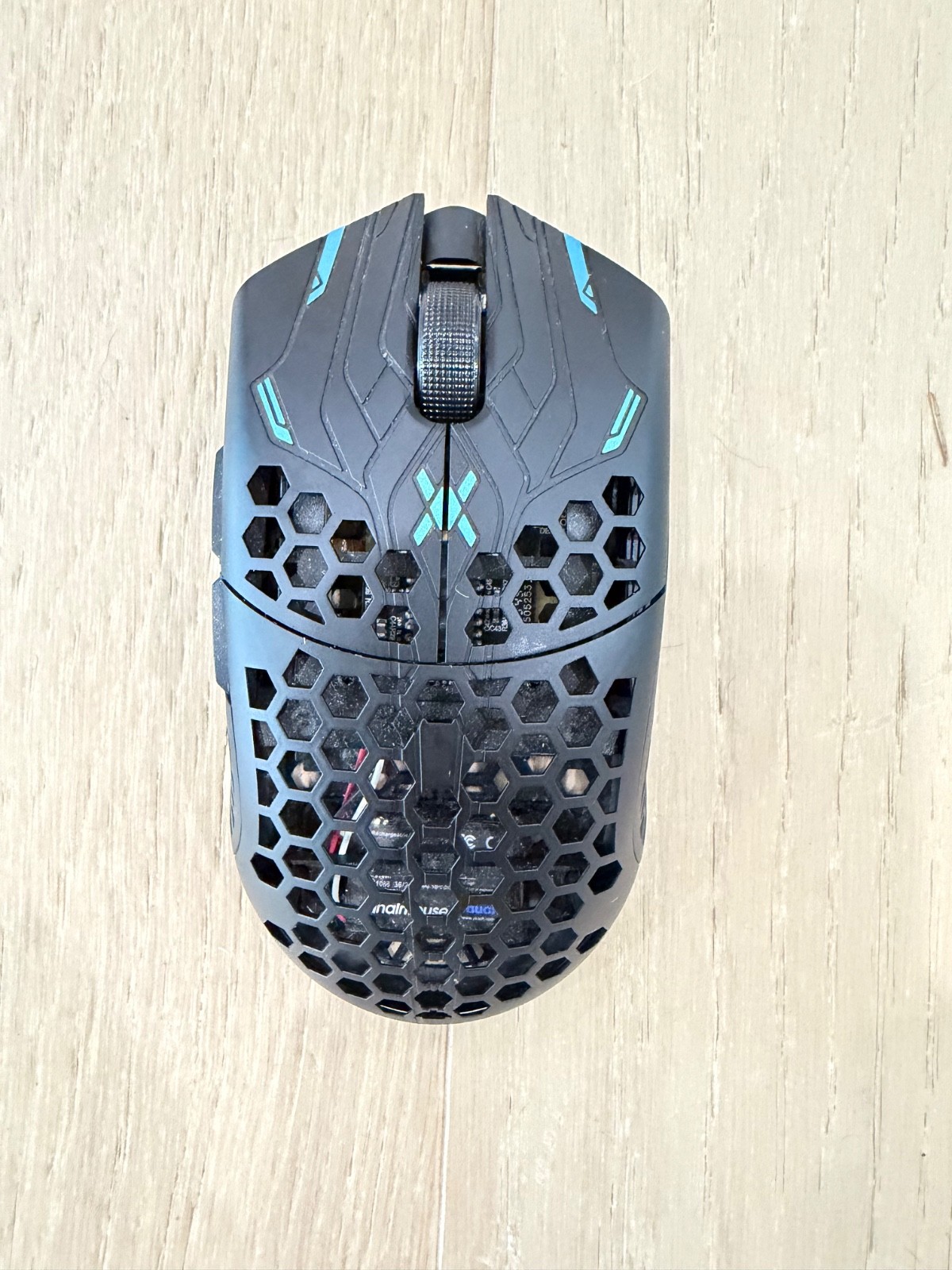 Finalmouse UltralightX Tiger (Large) Gaming Mouse Black/Blue—Pristine Condition