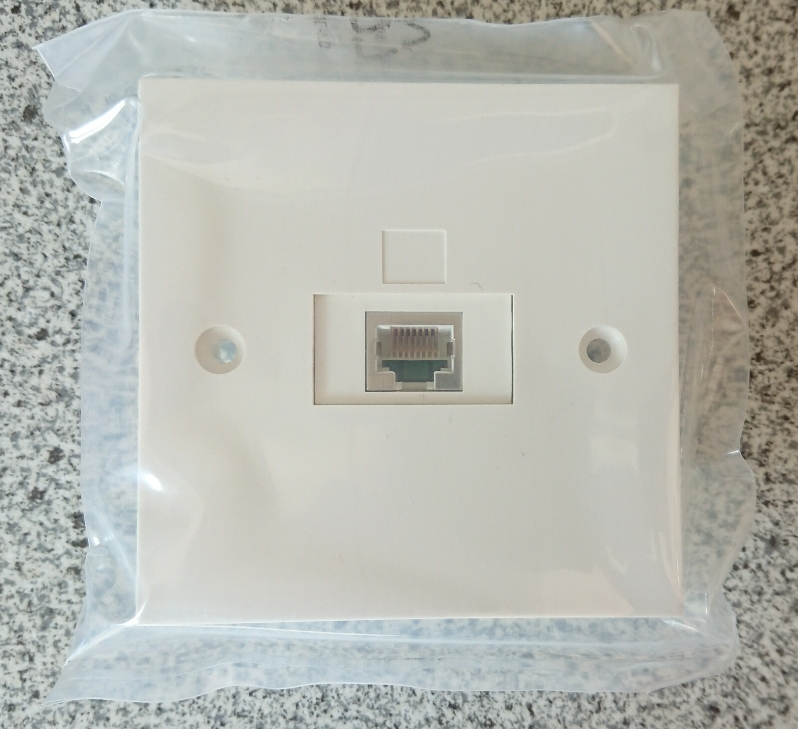 Telegärtner J00020A0233 - MJ LS 8 UP 85 9010 - Modular Junction Box Cat.5 RJ45