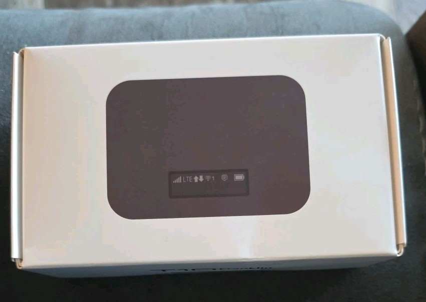 T-Moblie HotSpot New In Box Factory Sealed Franklin T10 256GB - Black