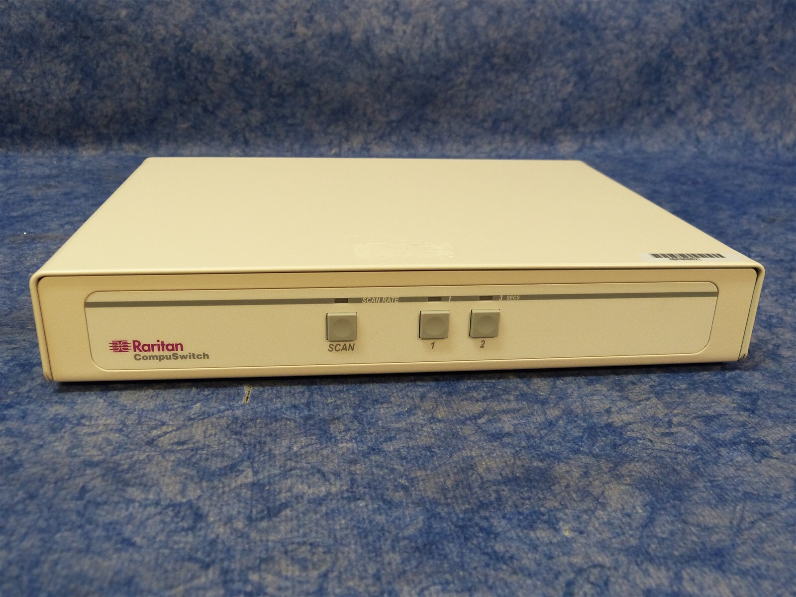 Raritan CS2-PENT CompuSwitch 2-Ports, Desktop KVM 