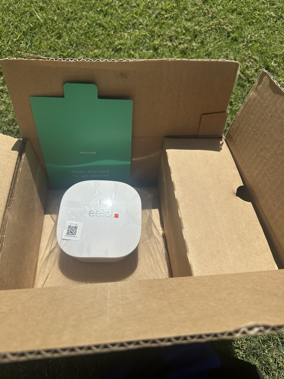 Amazon eero Mesh Wi-Fi Router / Extender Model J010111-CR | New Open Box