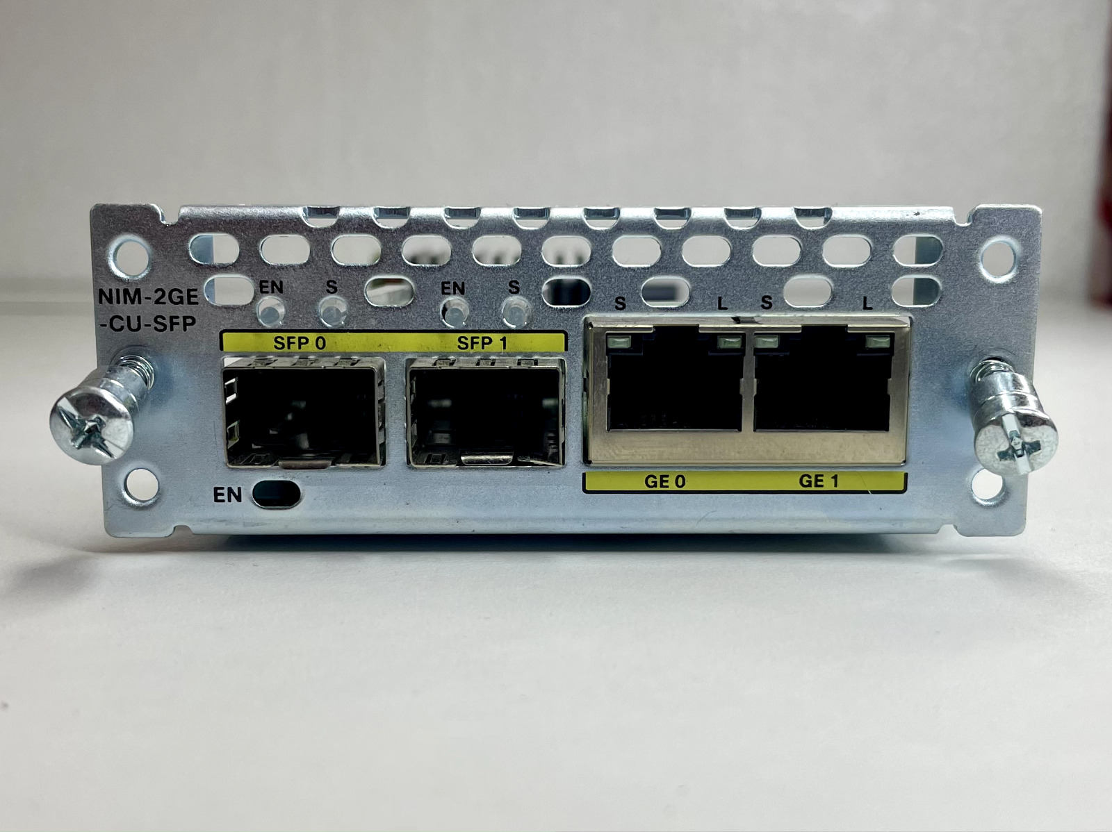 Cisco NIM-2GE-CU-SFP 2-port Gigabit Ethernet dual-mode GE/SFP Module