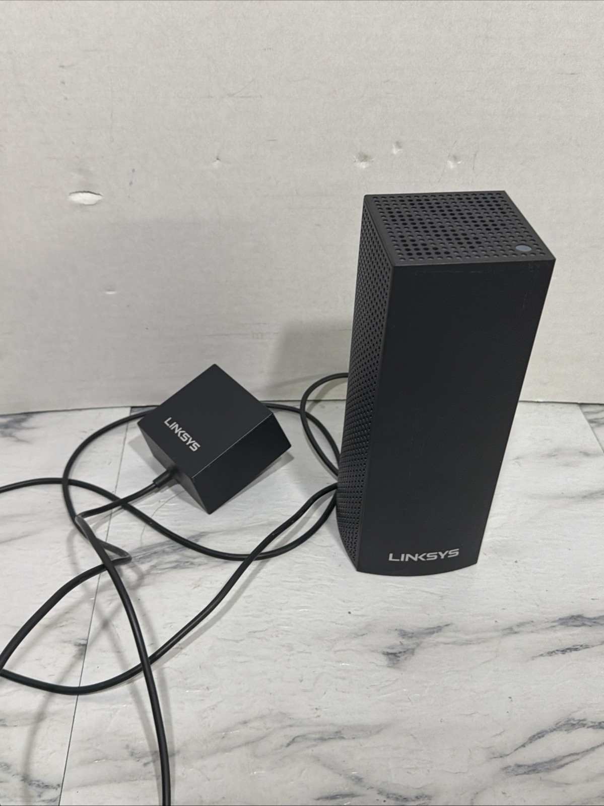 Linksys Velop WHW03 AC2200 Wireless Mesh WiFi Router Tri Band 2-Ethernet Ports