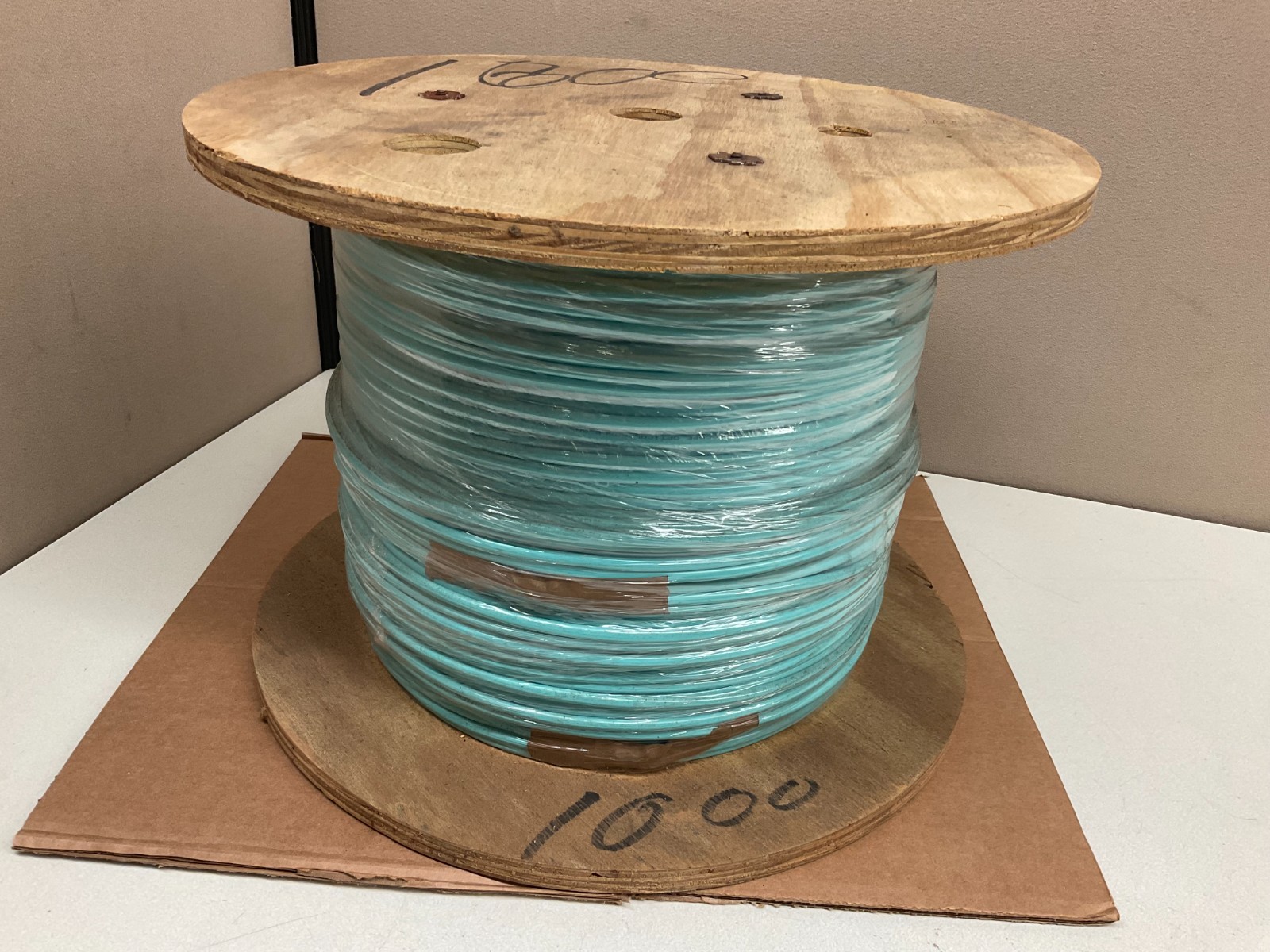 1000ft Spool Commscope 371-COMOM3-TBD-12 12Fiber Optic Multimode OM3 Riser Cable