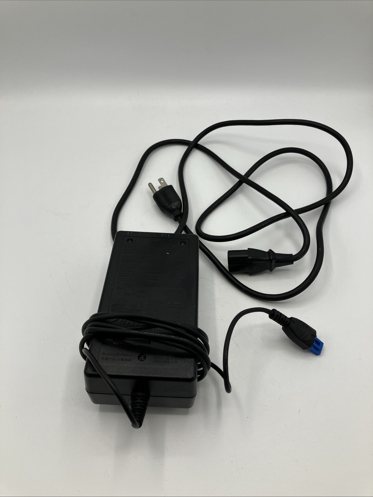 HP C8187-60034 32V 2500mA (2.5A) 3-Pin AC Power Adapter