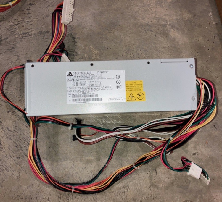 DELTA RPS-600-5 A Redundant Power Supply Cage 600W Intel P/N: E35772-007 TESTED