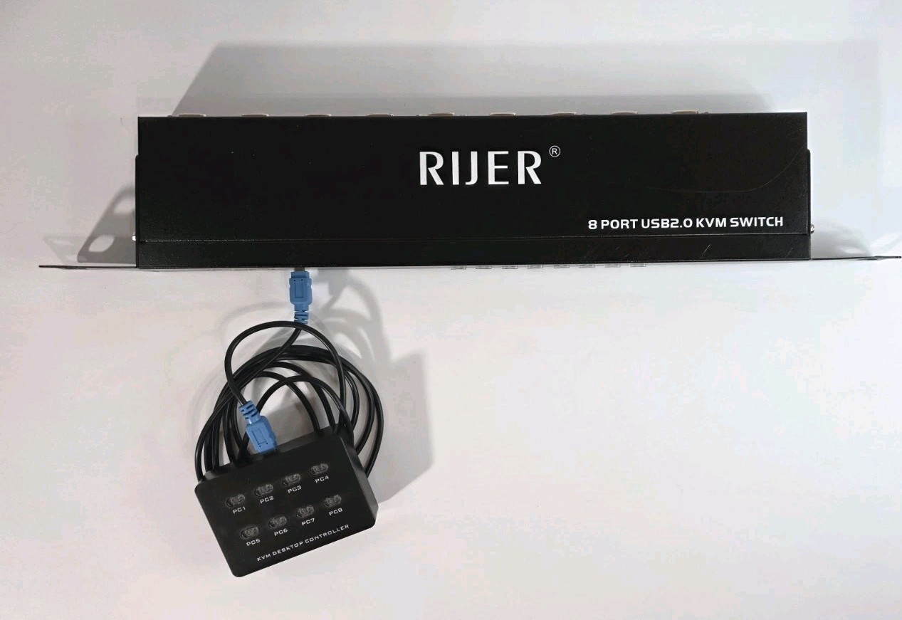 Rijer 8 Port USB 2.0 KVM Multi Computer Peripheral Switch w/Controller Rackmount