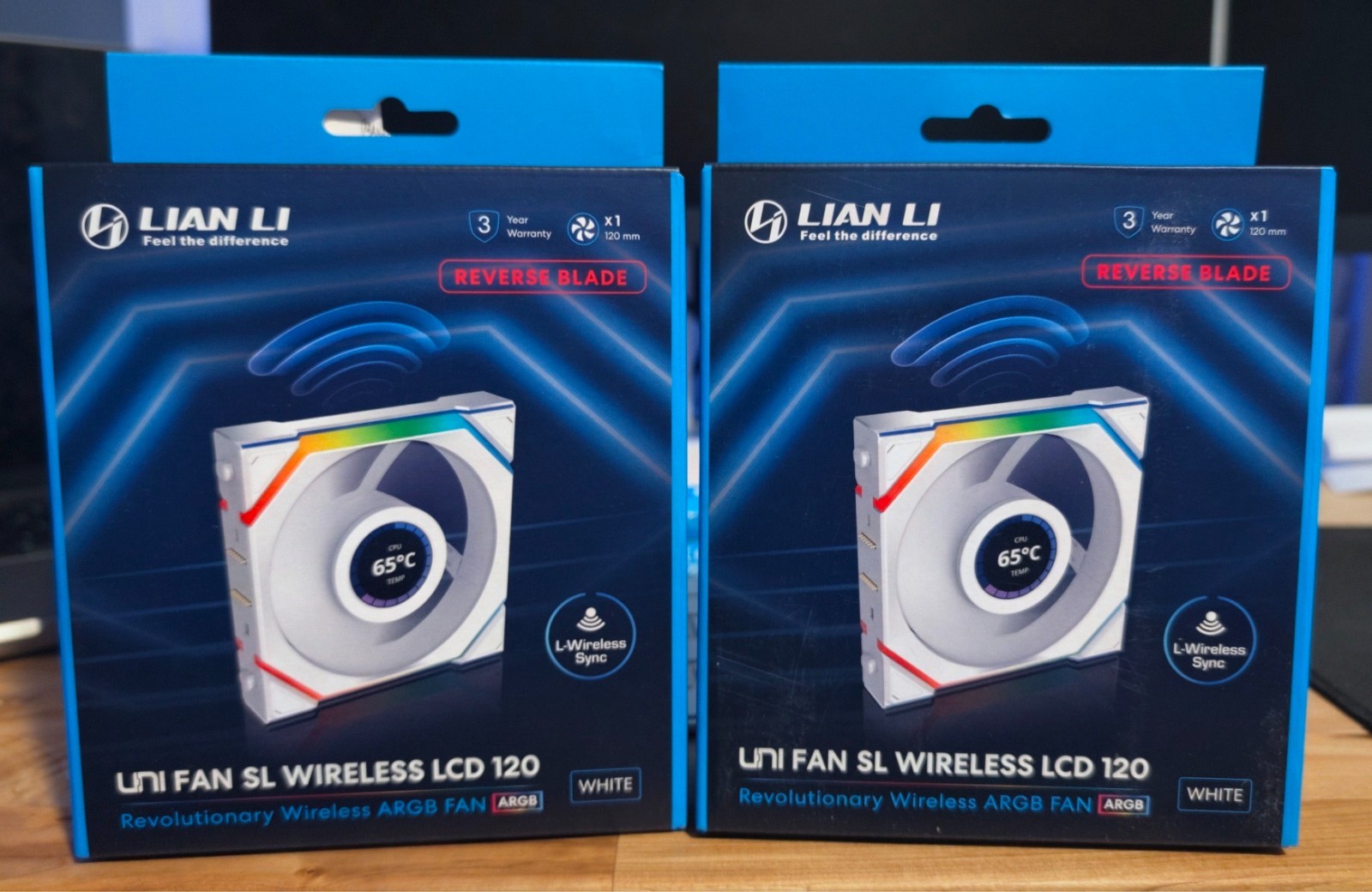 Lian Li UNI FAN SL Wireless LCD 120 Reverse Blade White (2 Fans) ARGB