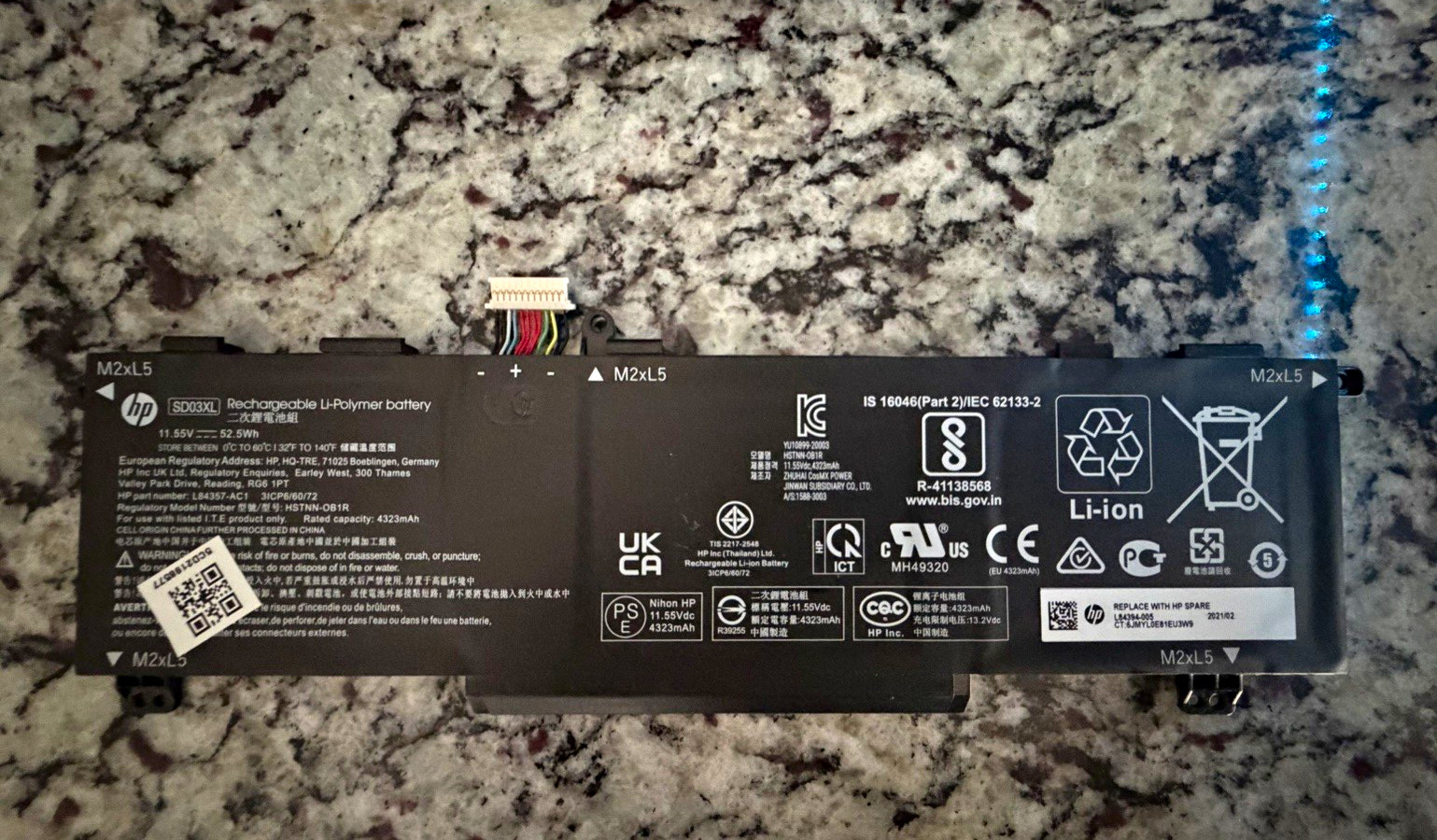 HP SD03XL Li-Polymer Laptop Battery 11.55V 4323mAh 3-Cell Black