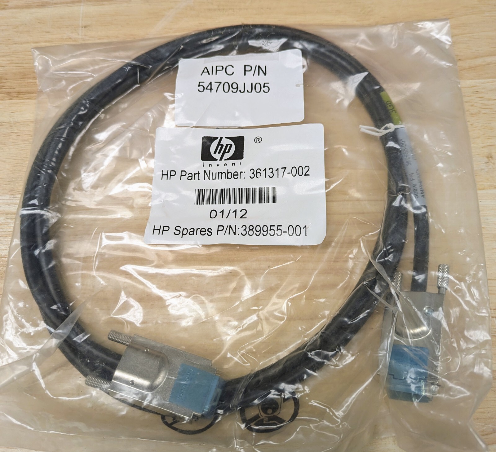 NEW  HP 2m External Mini SAS Cable 361317-002 389955-001 54709JJ05