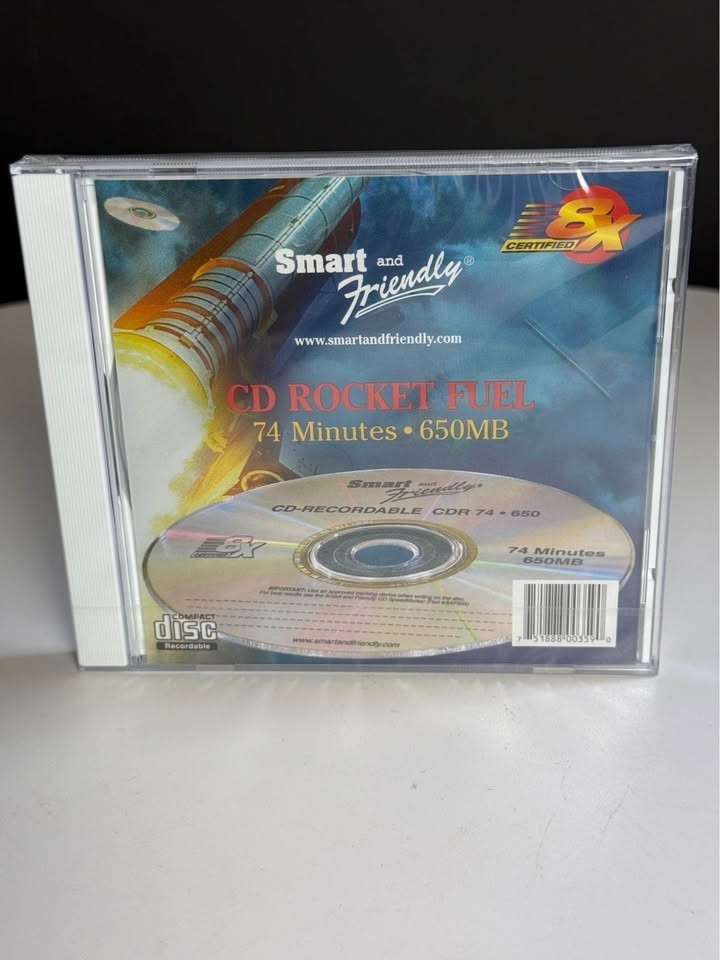 Smart and Friendly CD Rocket Fuel CD-R 74-Min 650MB 8X Sealed Jewel Case