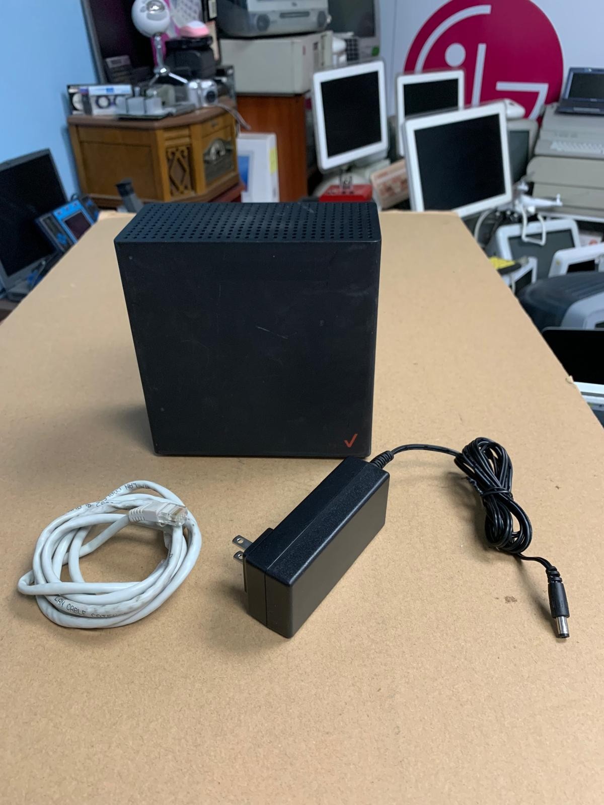 ✨Verizon FSNO21VA Business Internet Gateway Router 5G 4G LTE Wi-Fi 6 Cables✨