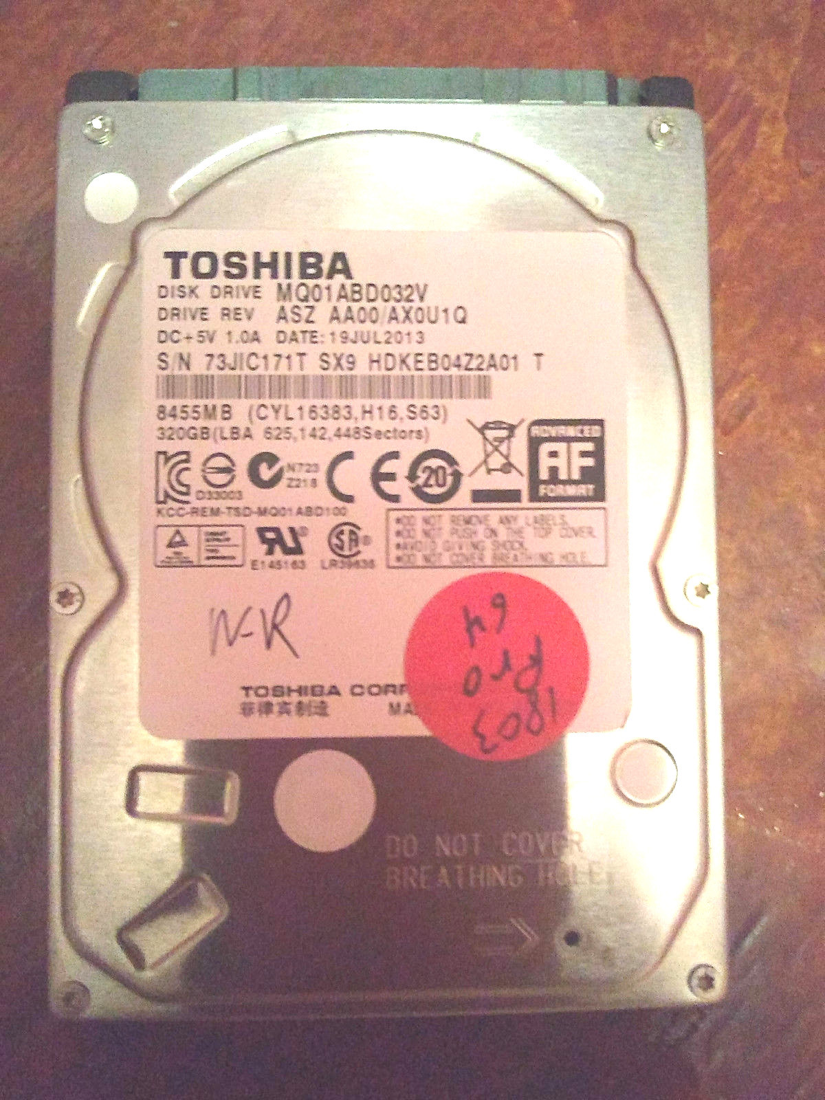 Toshiba MQ01ABD032V 320GB, Internal, 5400 RPM, 2.5" Hard Drive, Storage, As-is