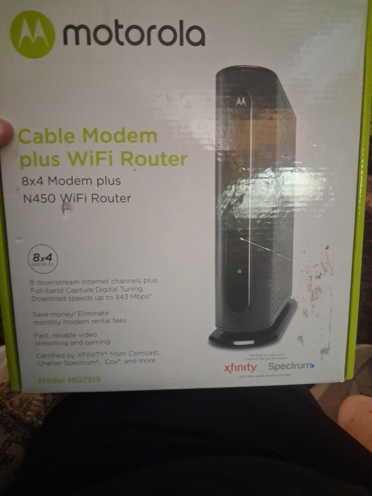 Motorola Cable Modem plus Router MG7315-10 8 x 4 343 Mbps plus N450 Wi-Fi