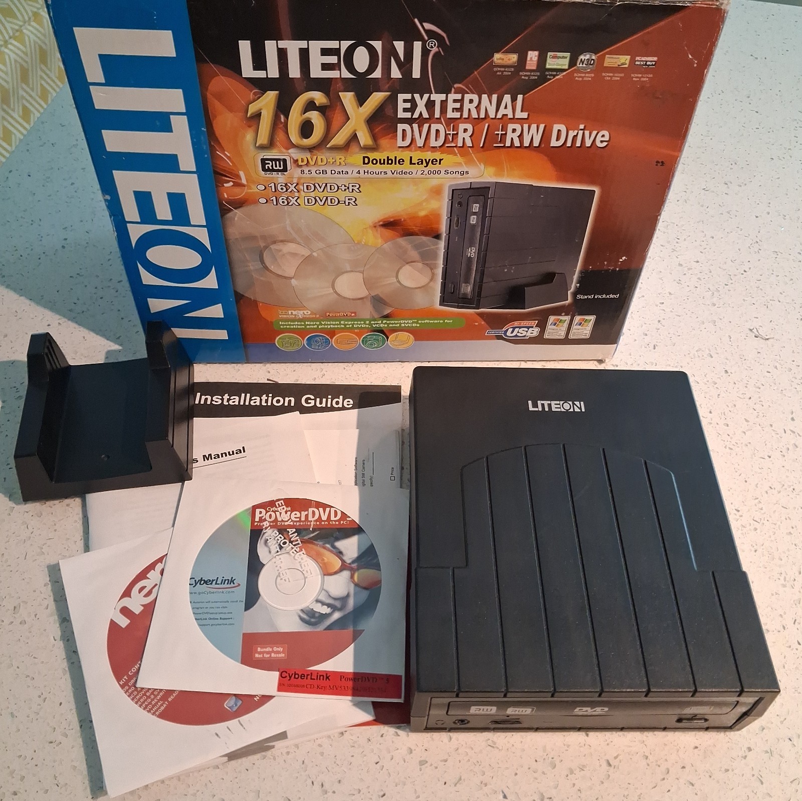 LiteOn External 16X DVD RW Drive USB – DVD-R DL Burner – NIOB Complete W Cables