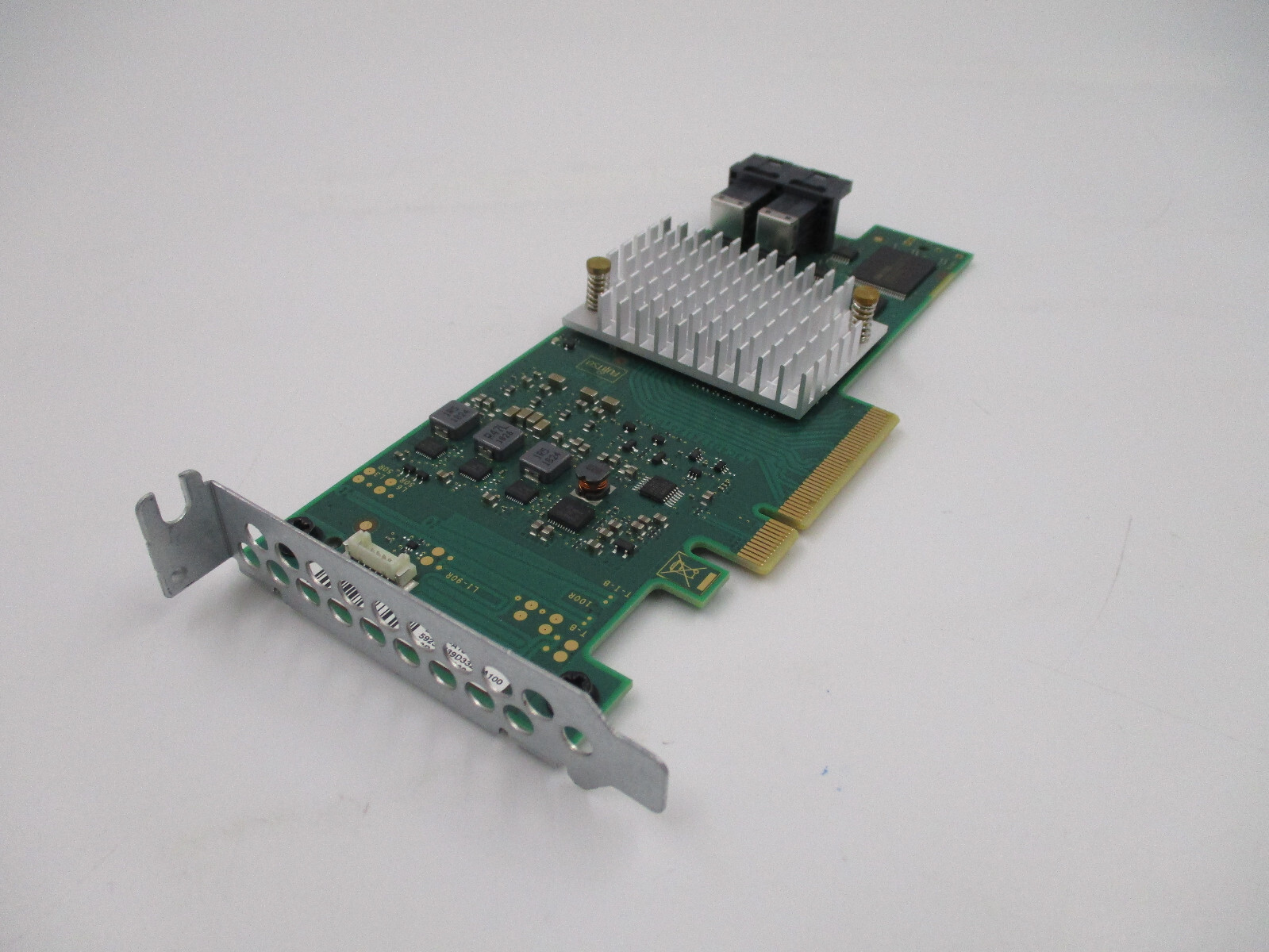 Fujitsu PRID D3327-A13 12G PCIe x8 L/P SAS RAID Card P/N: A3C40174125 W3792-S4