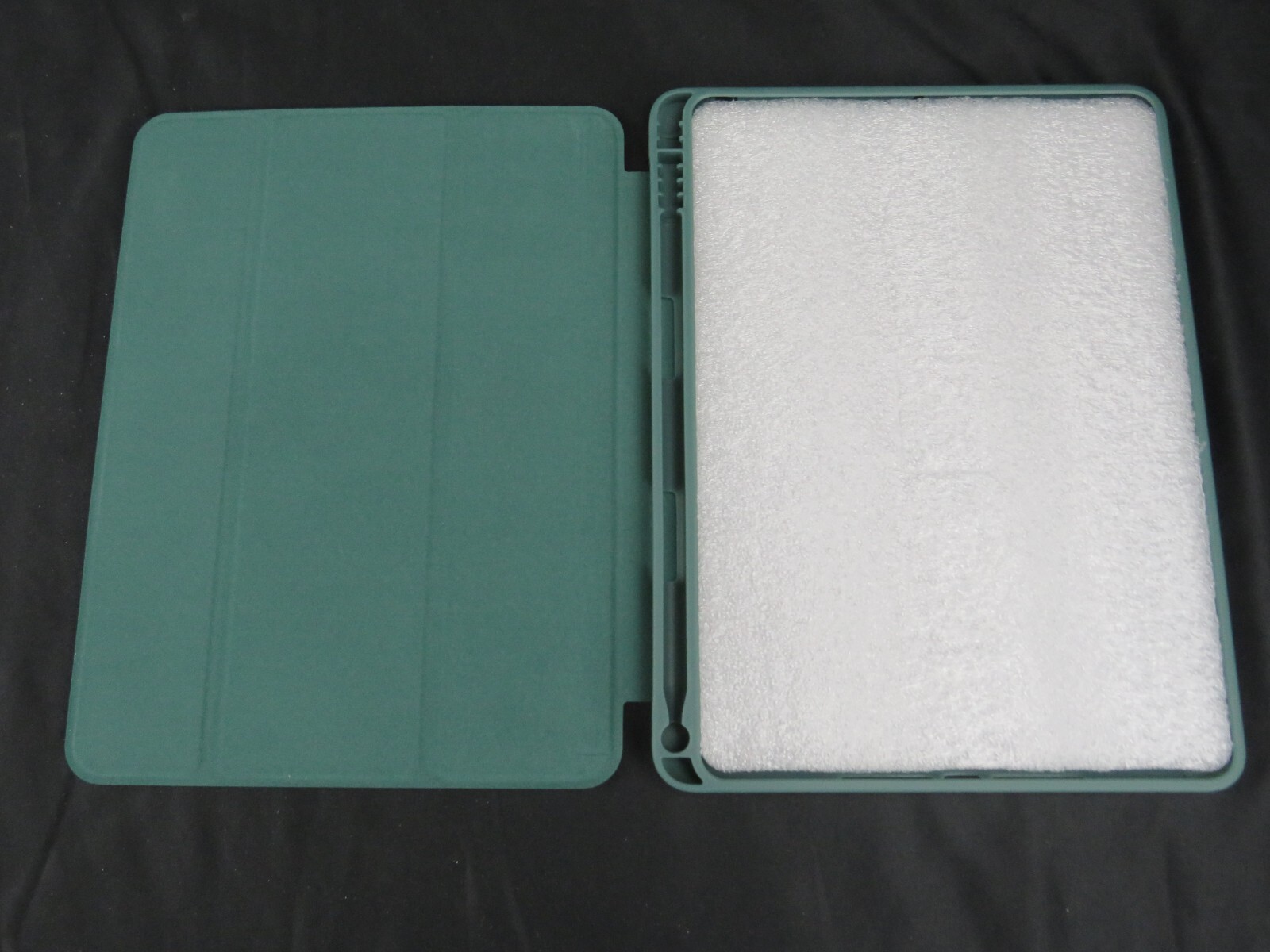 Apple iPad Air 2 Smart Case - Green, Auto Sleep/Wake