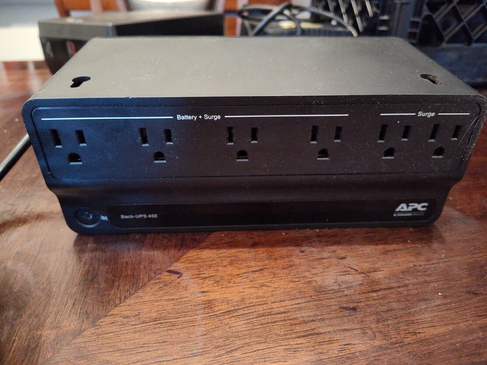 Pre-owned: APC BN450M Back-UPS 6 Outlets 450VA 120V UPS, Tested