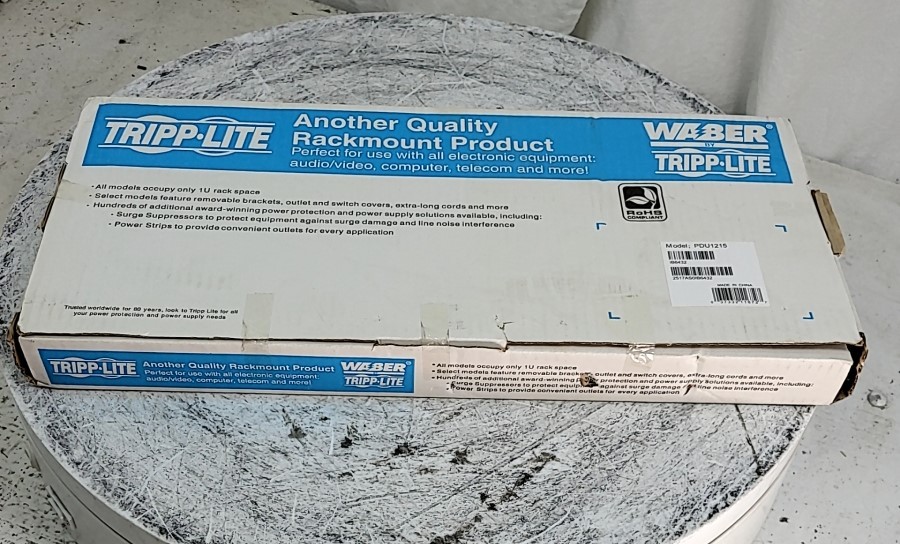 NEW SEALED BOX TRIPP LITE PDU1215 IB6432 Rackmount Power Distribution SEE NOTES