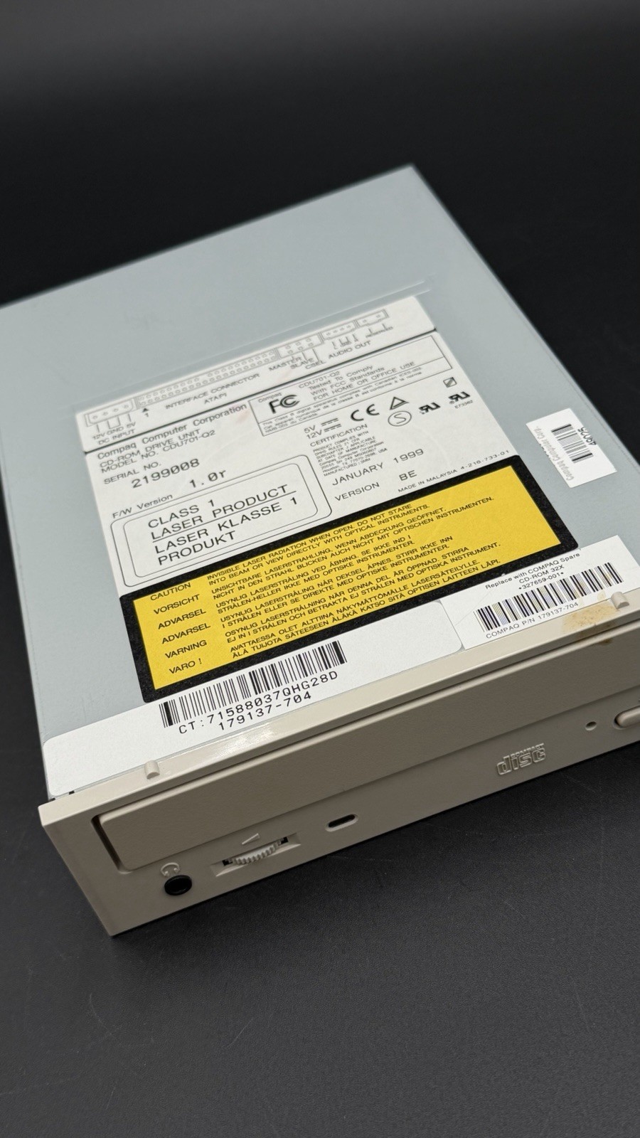 Compaq CDU701-Q2 32X IDE ATAPI CD-ROM Drive 327659-001 Vintage 1999