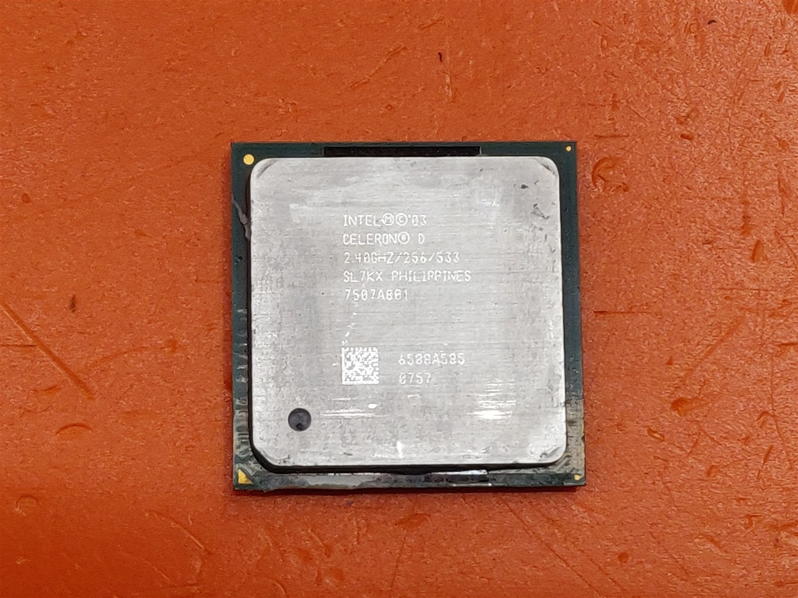 ⭐️⭐️⭐️⭐️⭐️ CPU Processor Intel Celeron D 320 SL7KX 2.4GHz